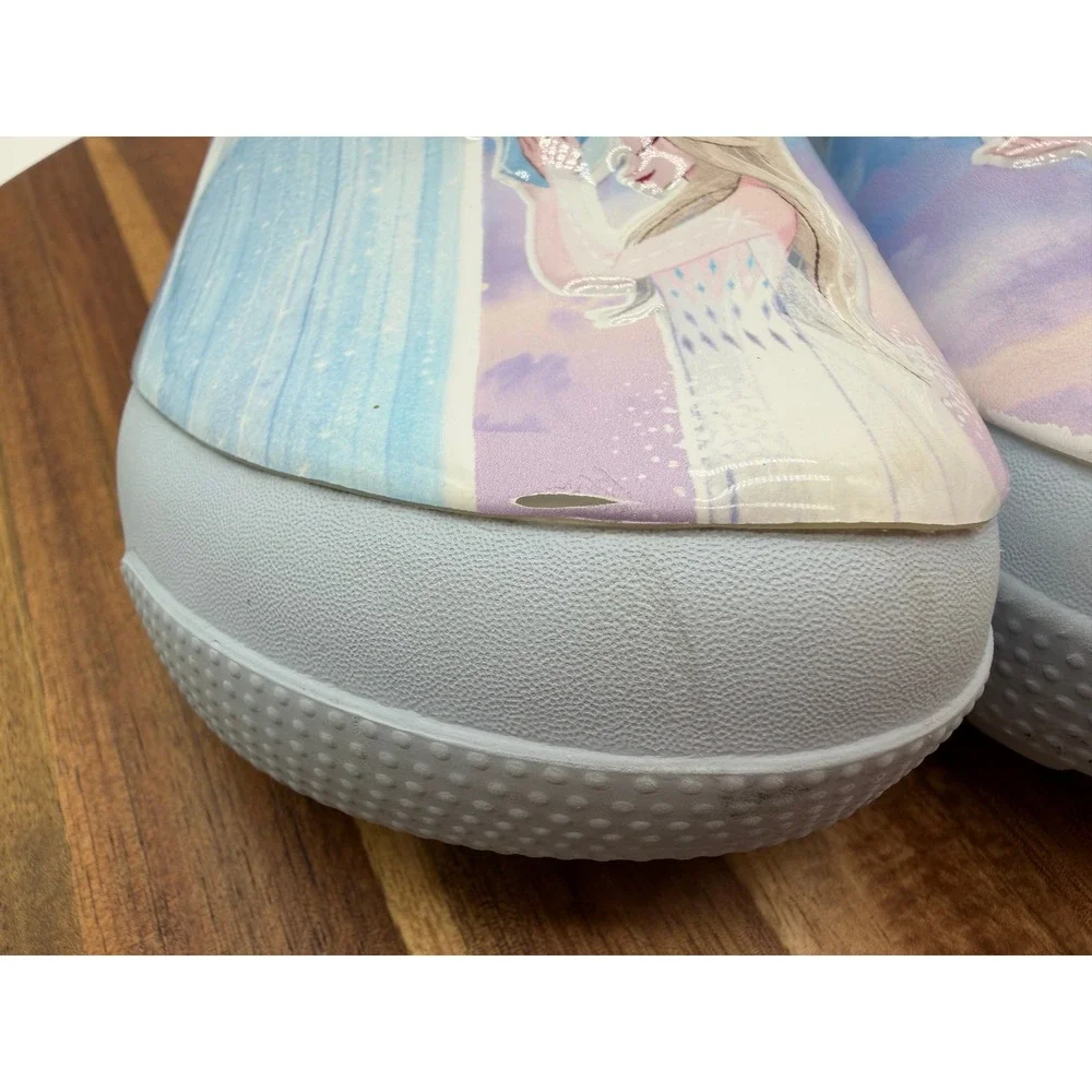 Crocs Kids Disney Frozen 2 Elsa Lined Clogs Light Blue Lavender J1 0451
